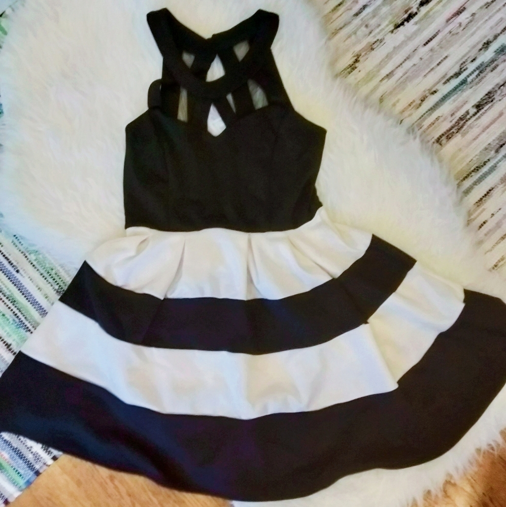 Velvet cutout mini black and white mini dress